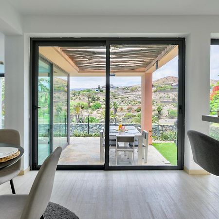 Villa With Private Pool In Luxury Golf Resort サロブレ エクステリア 写真